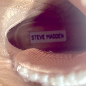 Steve Madden-combat boots size 6